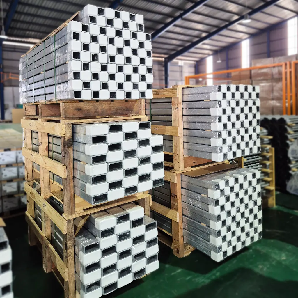 Post Rubber Caps.webp