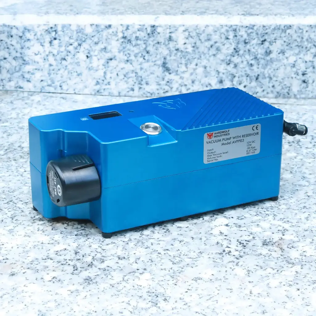 Vacuum Pumps With Reservoir-4.webp