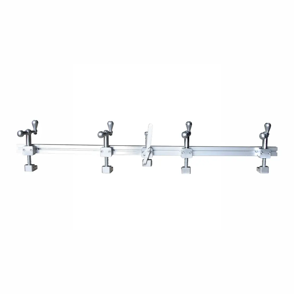 Svěrky pro laminační lišty